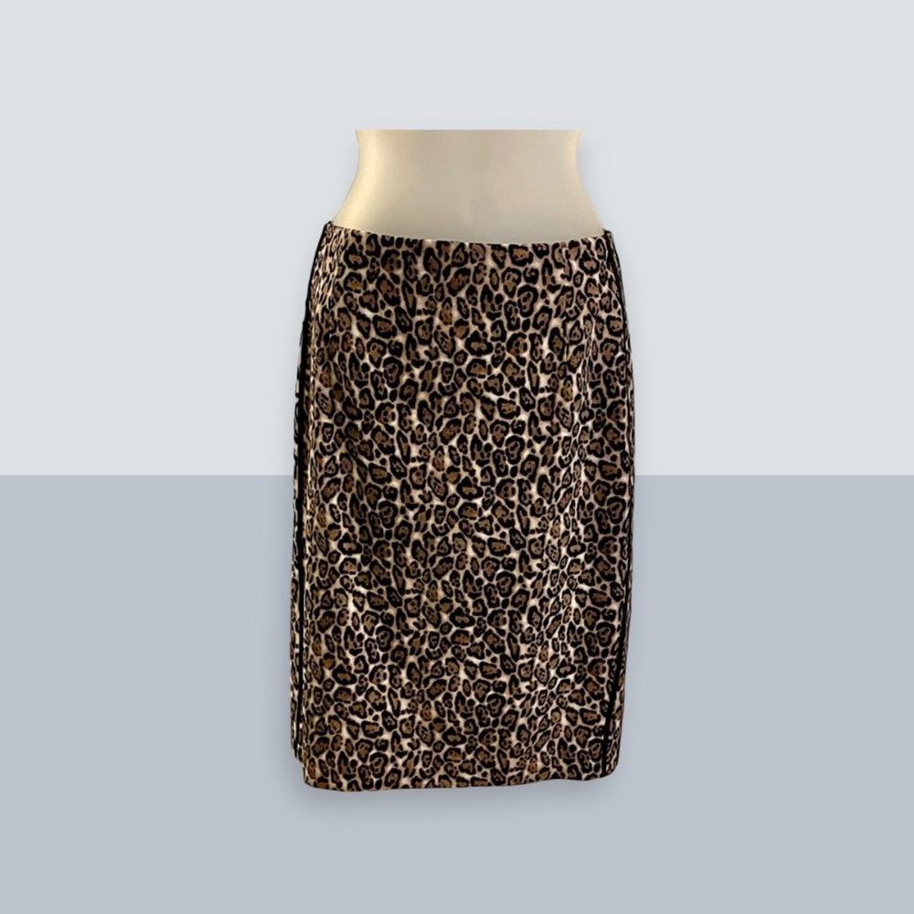 White House Black Market - Leopard Print Skirt